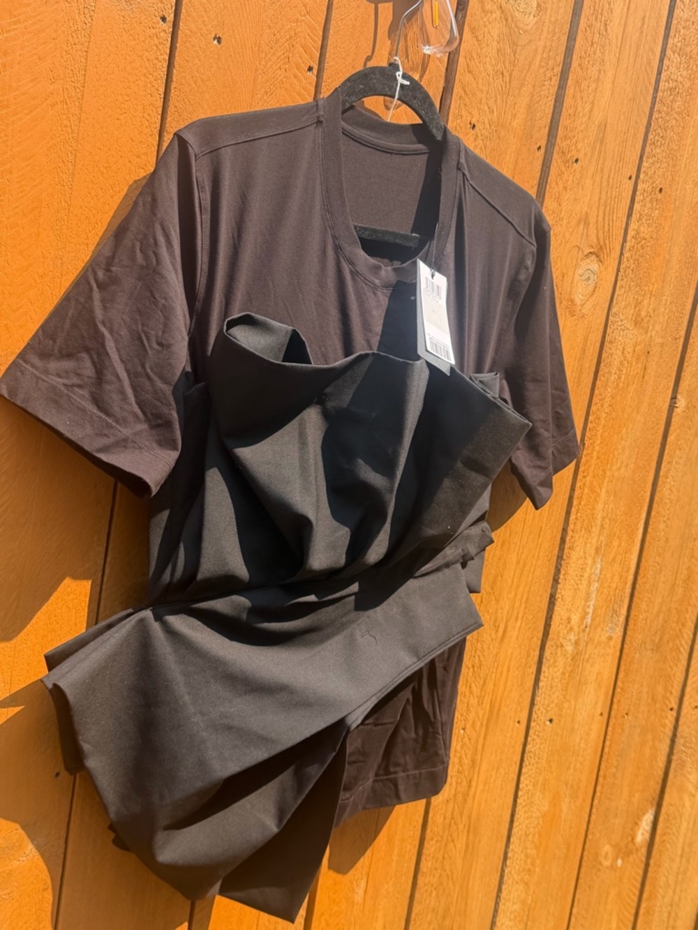 NWT - JNBY Black Ruffle Detail Women’s Top - Picture 3 of 4
